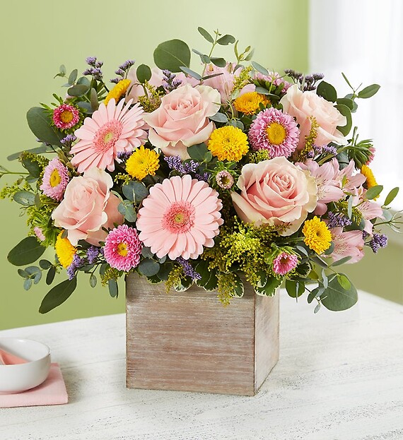 Spring Sentiment&amp;trade; Bouquet