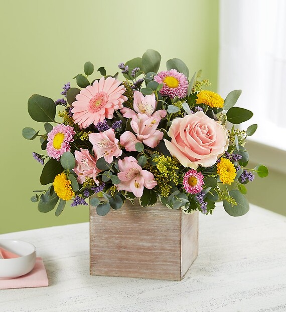 Spring Sentiment&amp;trade; Bouquet